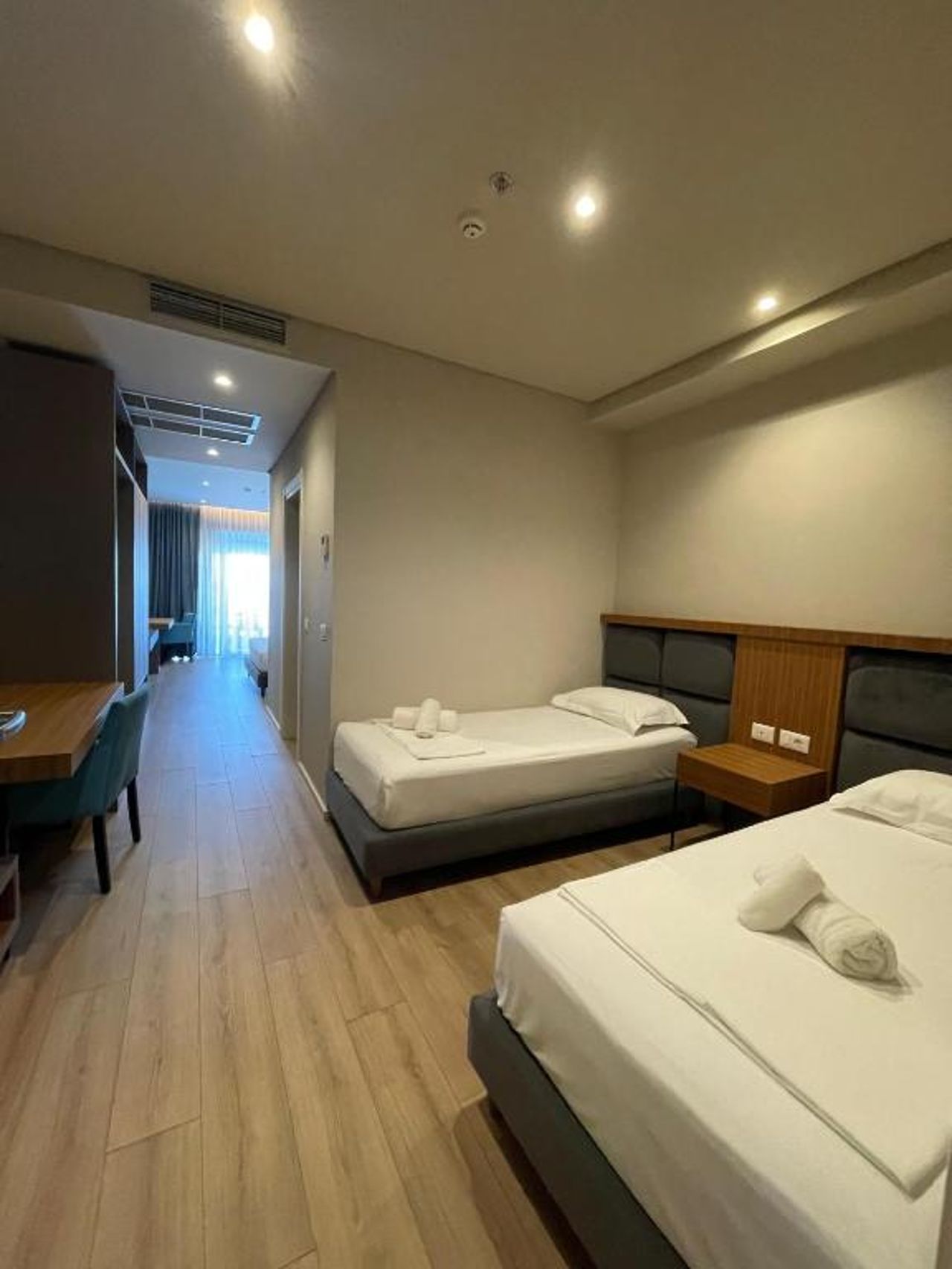 AMR Hotel - Durres