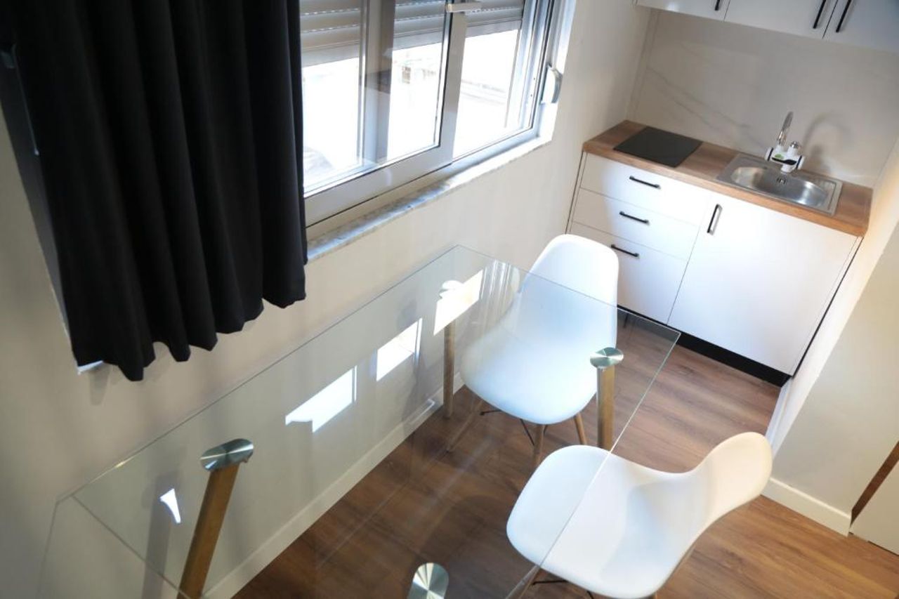 Be Solei Studio Apartments Sol 1