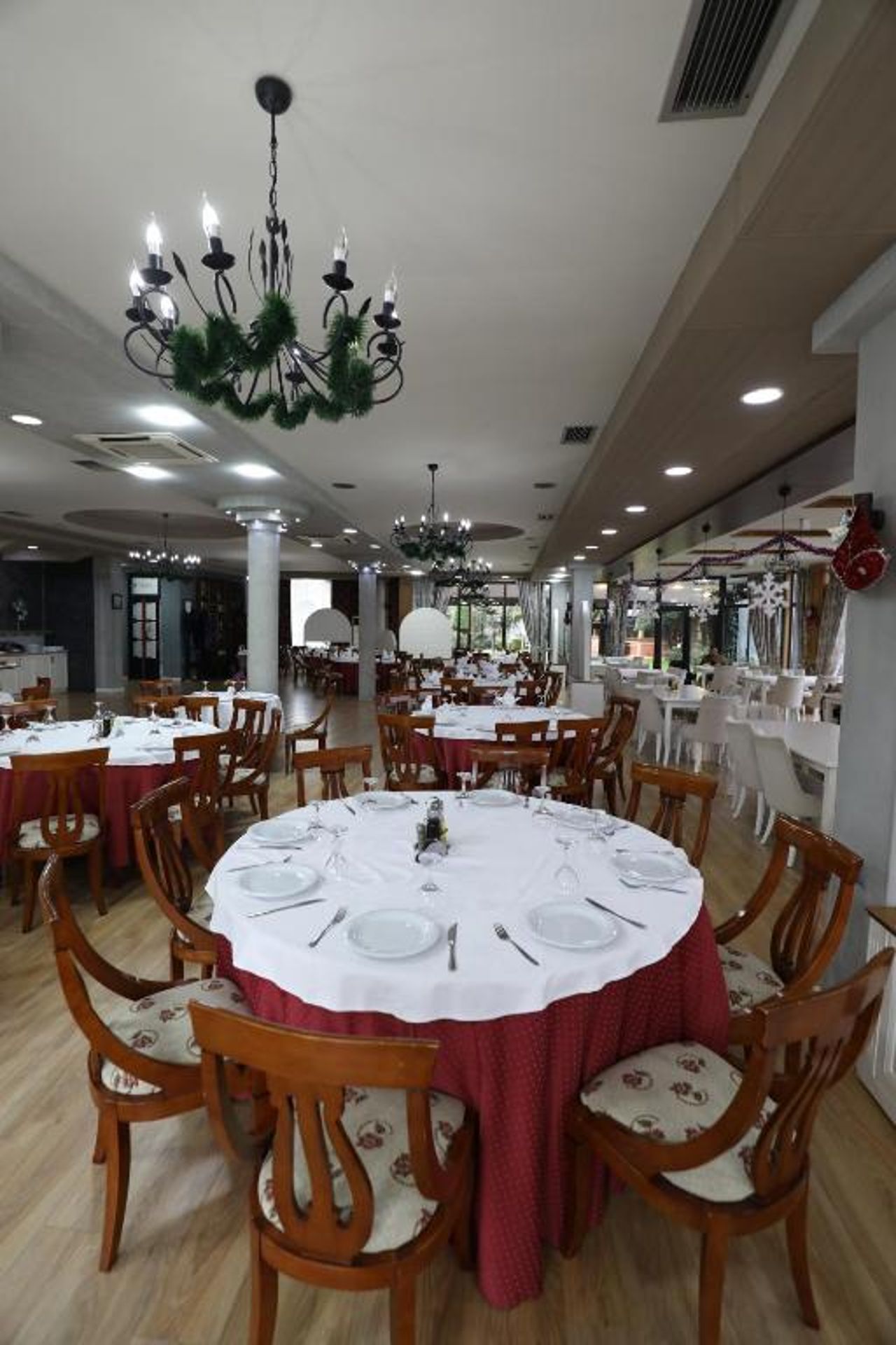 Hotel 1 Maji