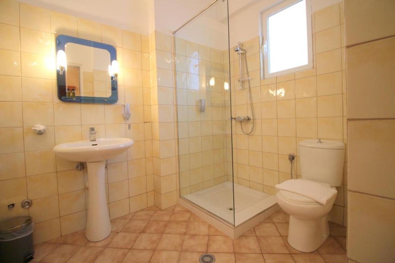 Oskar Hotel