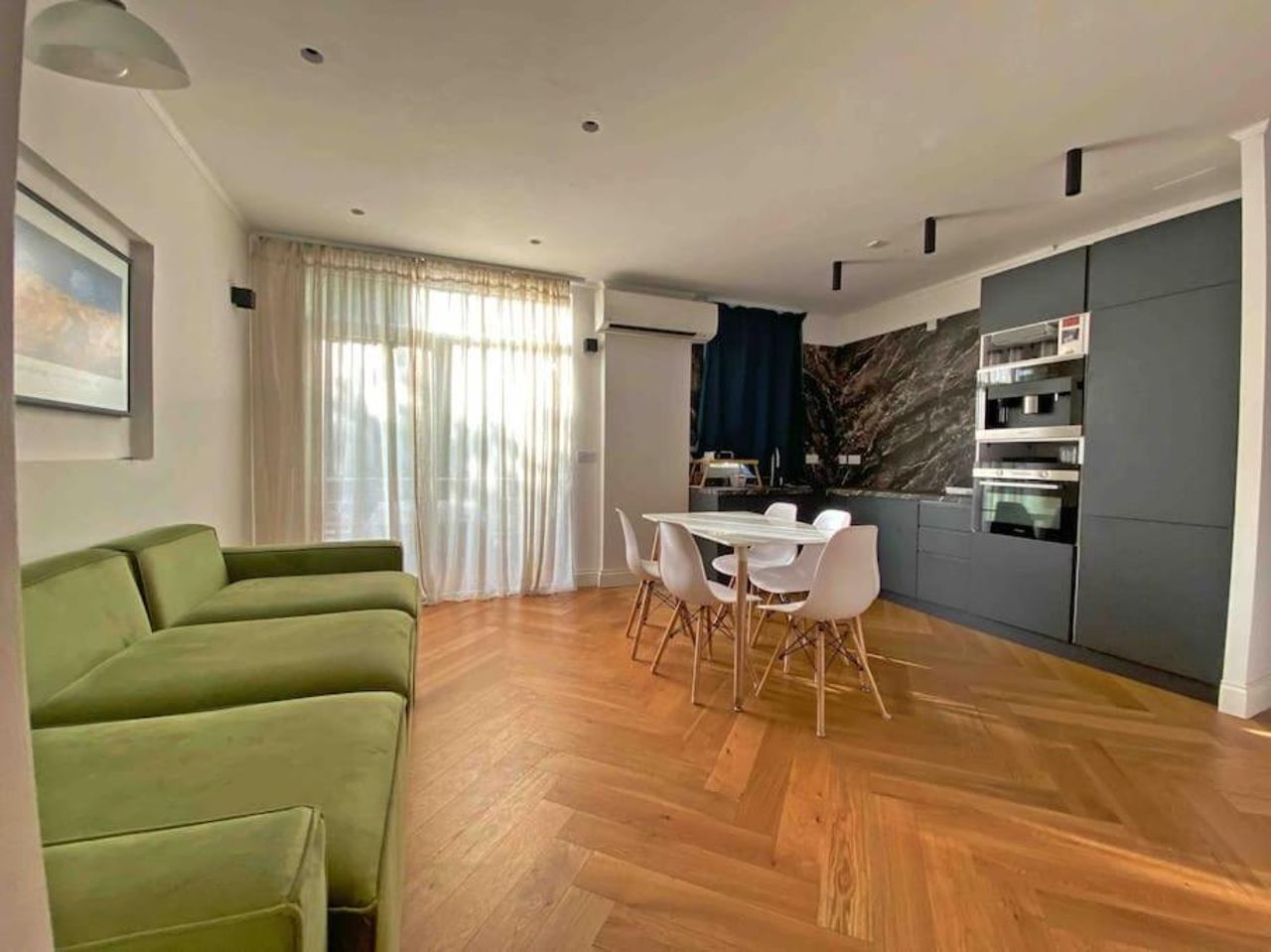 Connor Premium Apartment