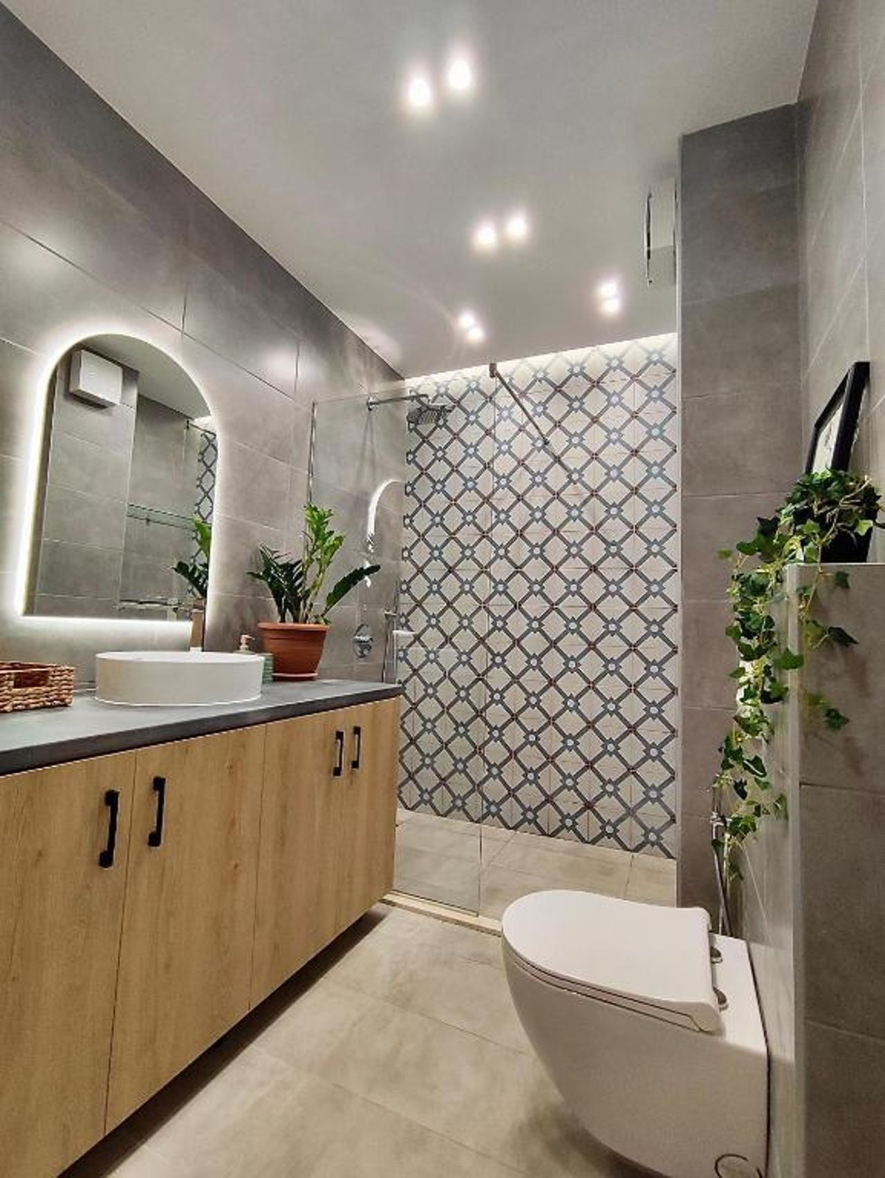 Modern Style 2BR-Apt - 10min to Skanderbeg Square