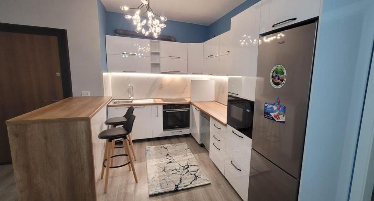 New Modern and cozy classy 2 bedroom apartment