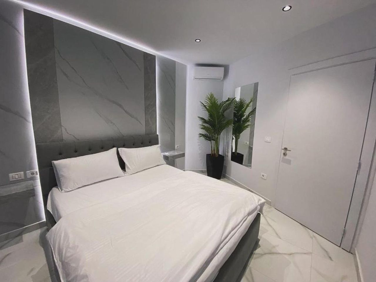 Suncity Tirana Luxury Apartments