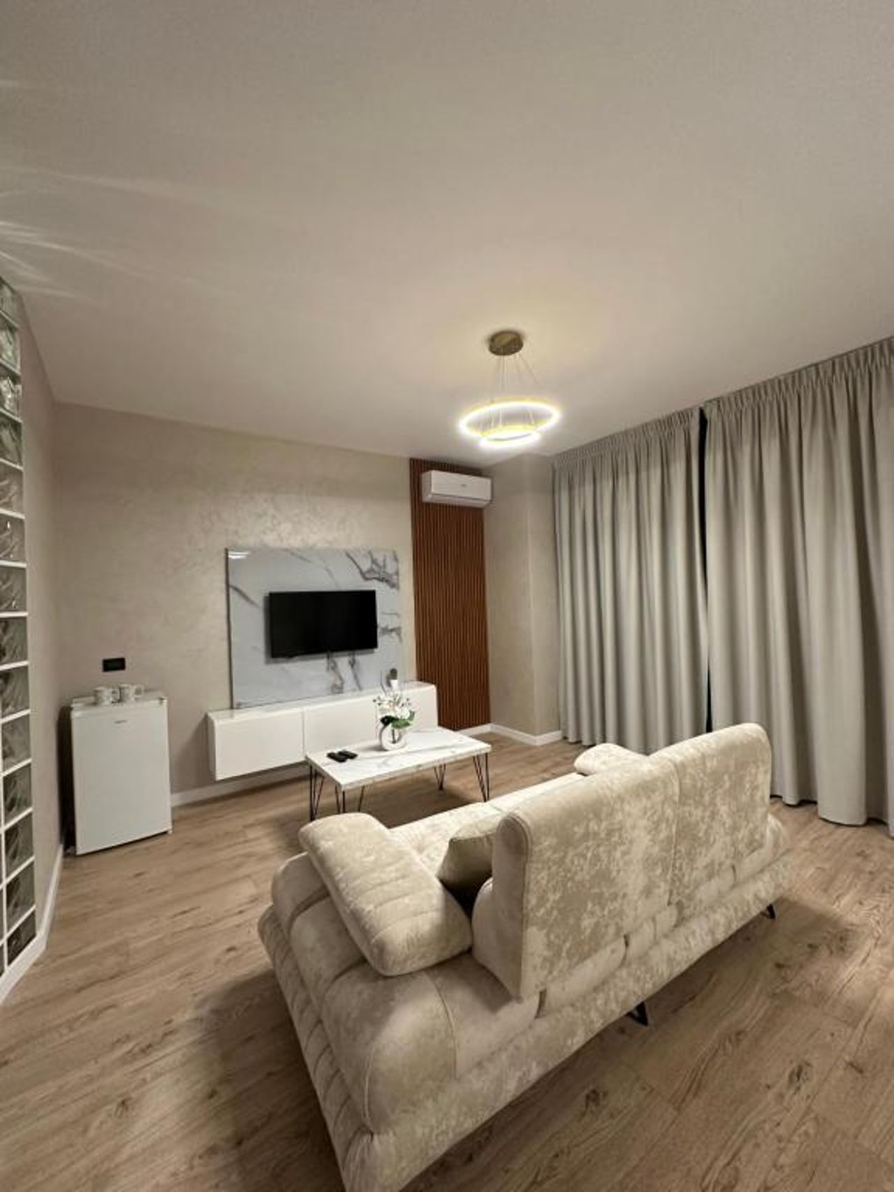 Next Apartments