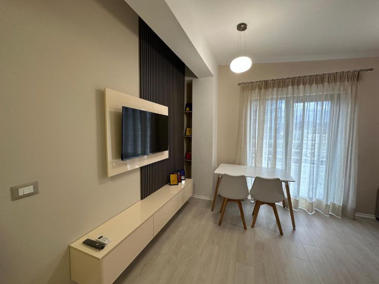 Skyline Panoramic Apartment