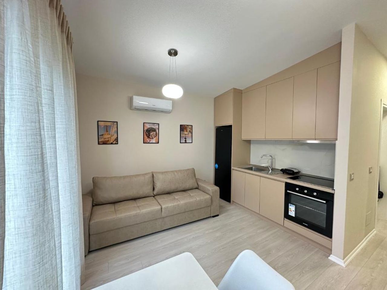Skyline Panoramic Apartment