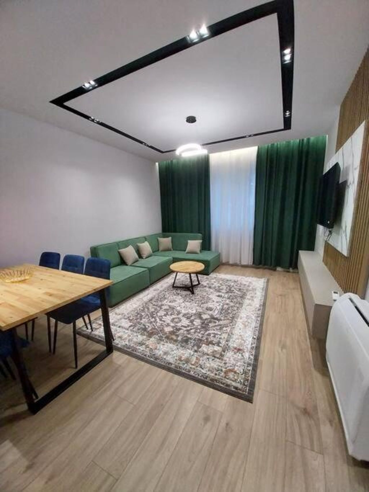 Kinza apartment