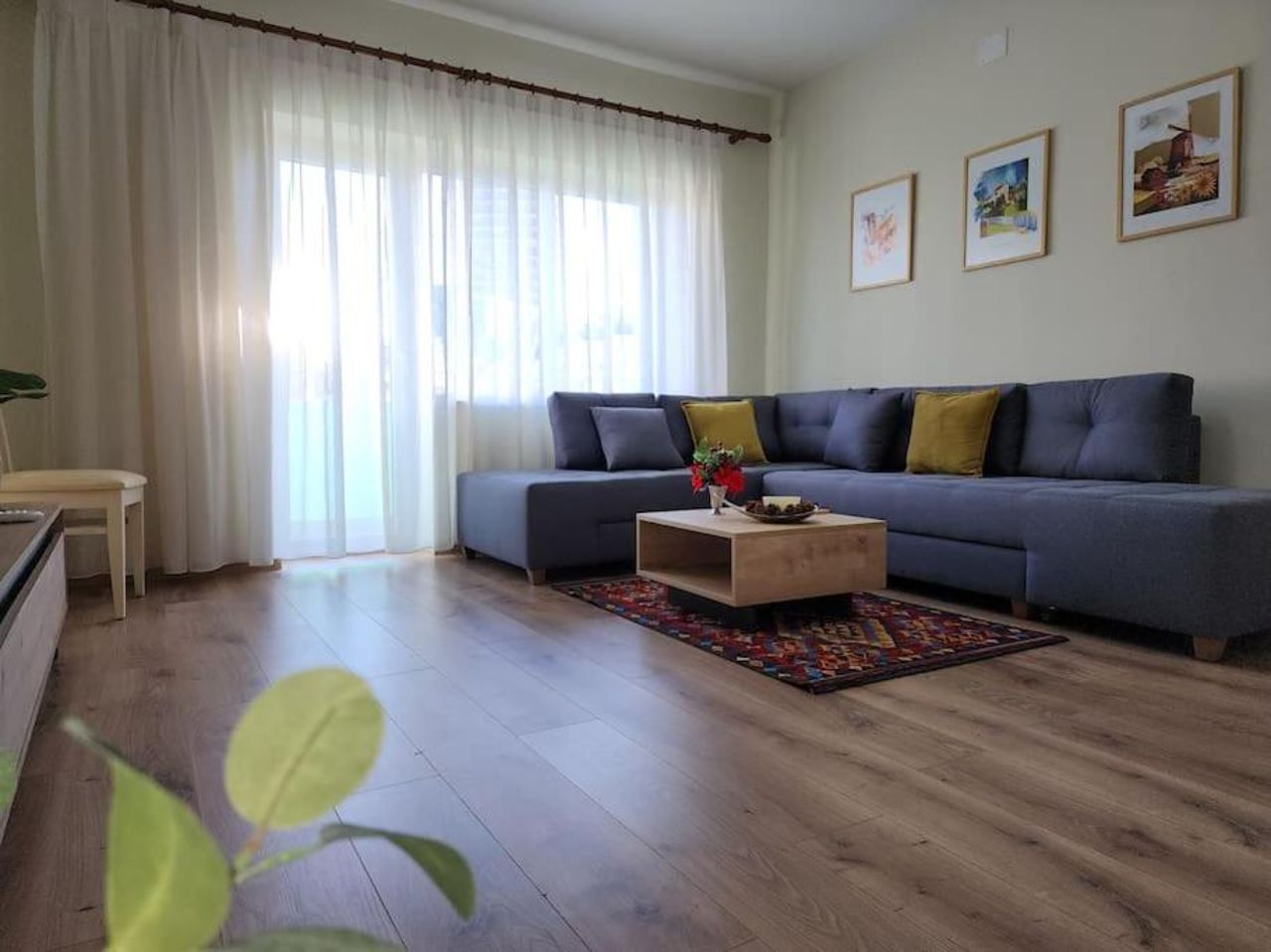 Ben's Apartment-City Center
