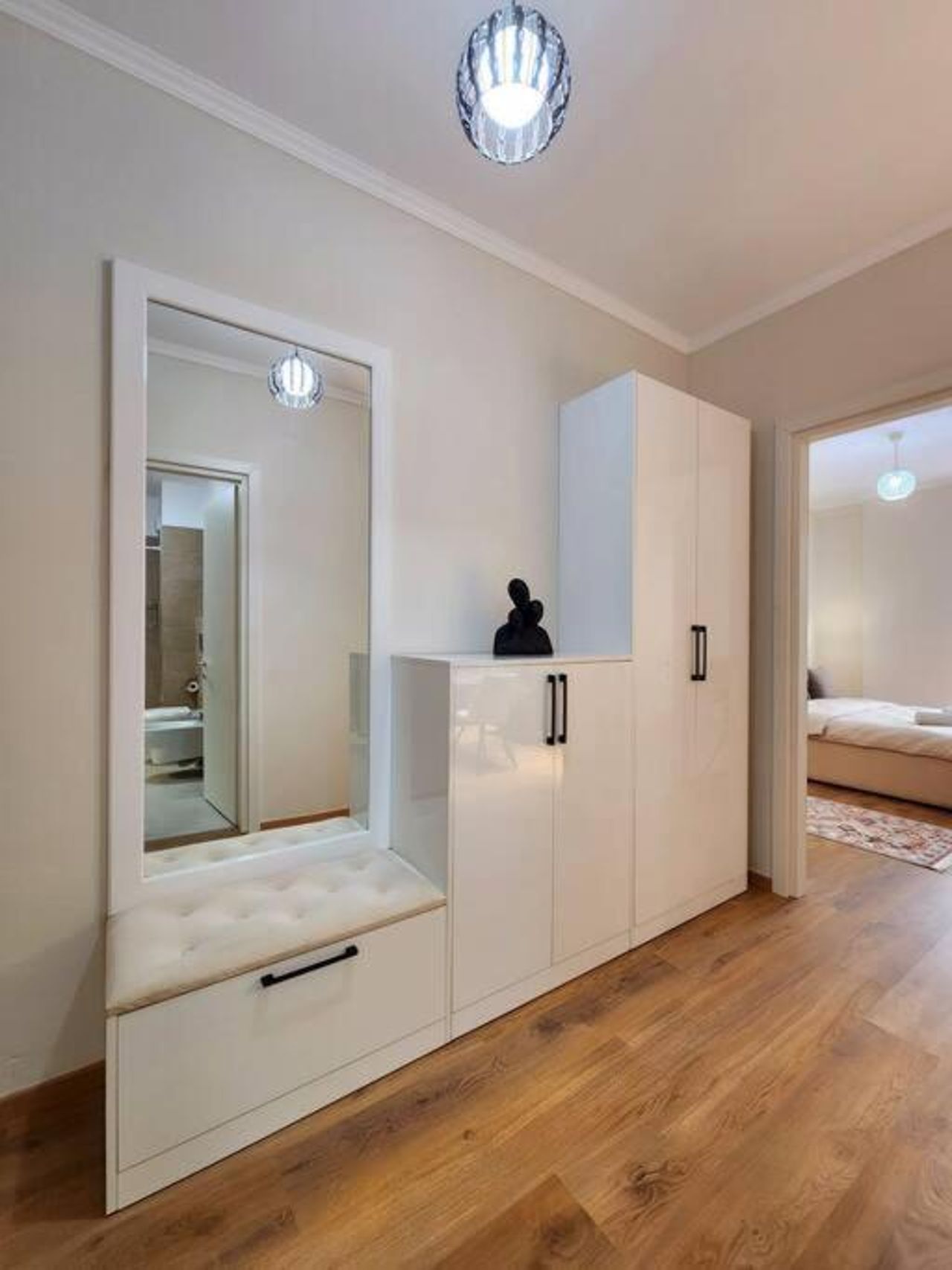 New Bazaar Flat w/ 24H Self Check In