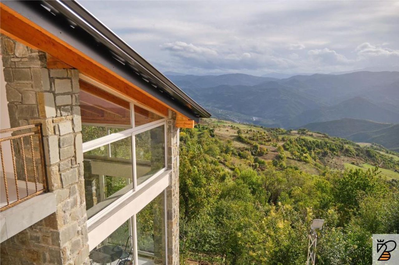 Xhaferri Guesthouse