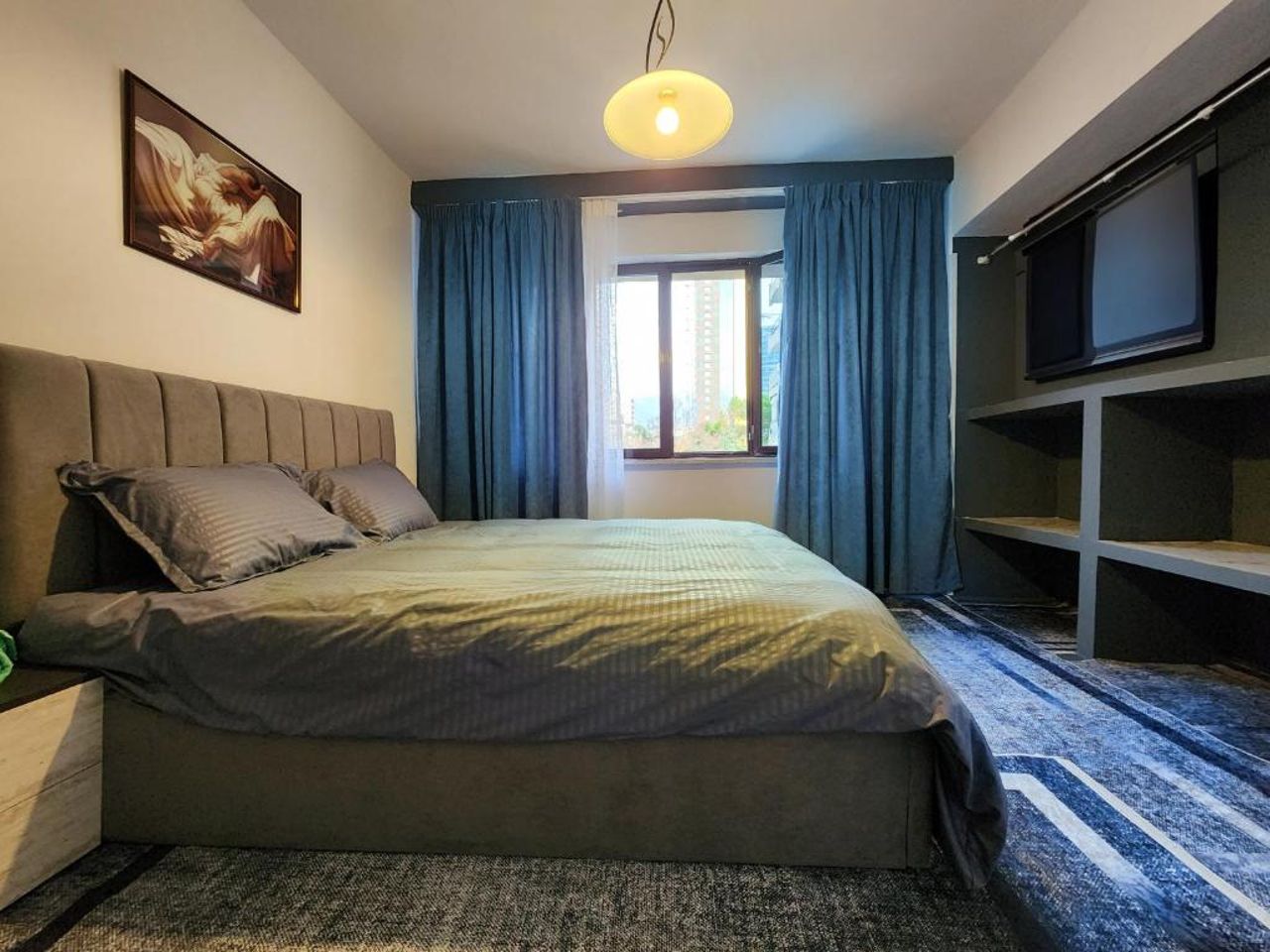 Tirana Center Apartment, 30m from center.
