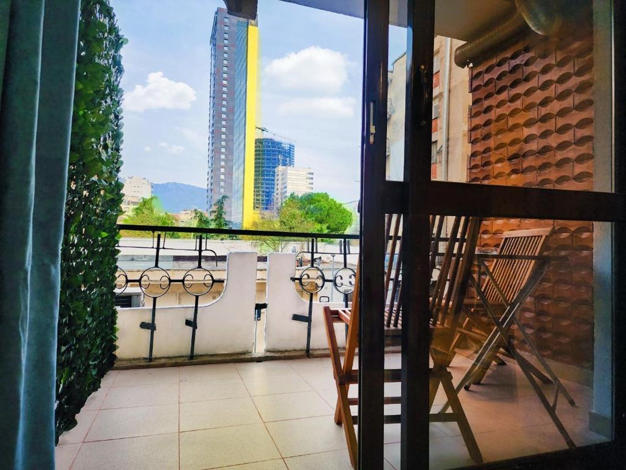 Tirana Center Apartment, 30m from center.