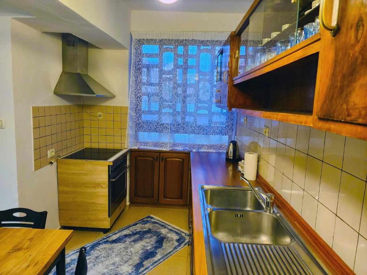 Tirana Center Apartment, 30m from center.