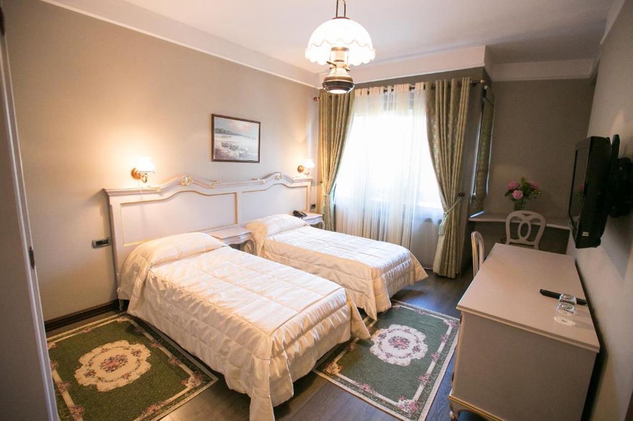 Hotel Victoria Tirana