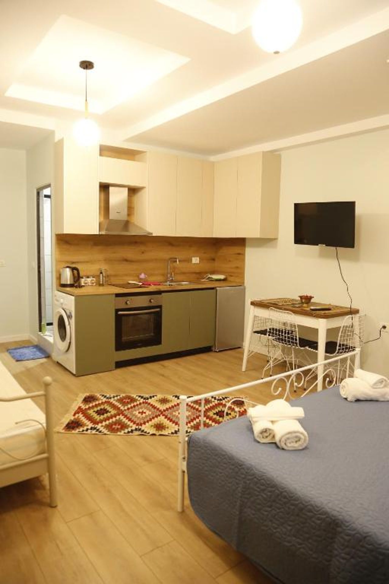 Illyrian studio apartment 2