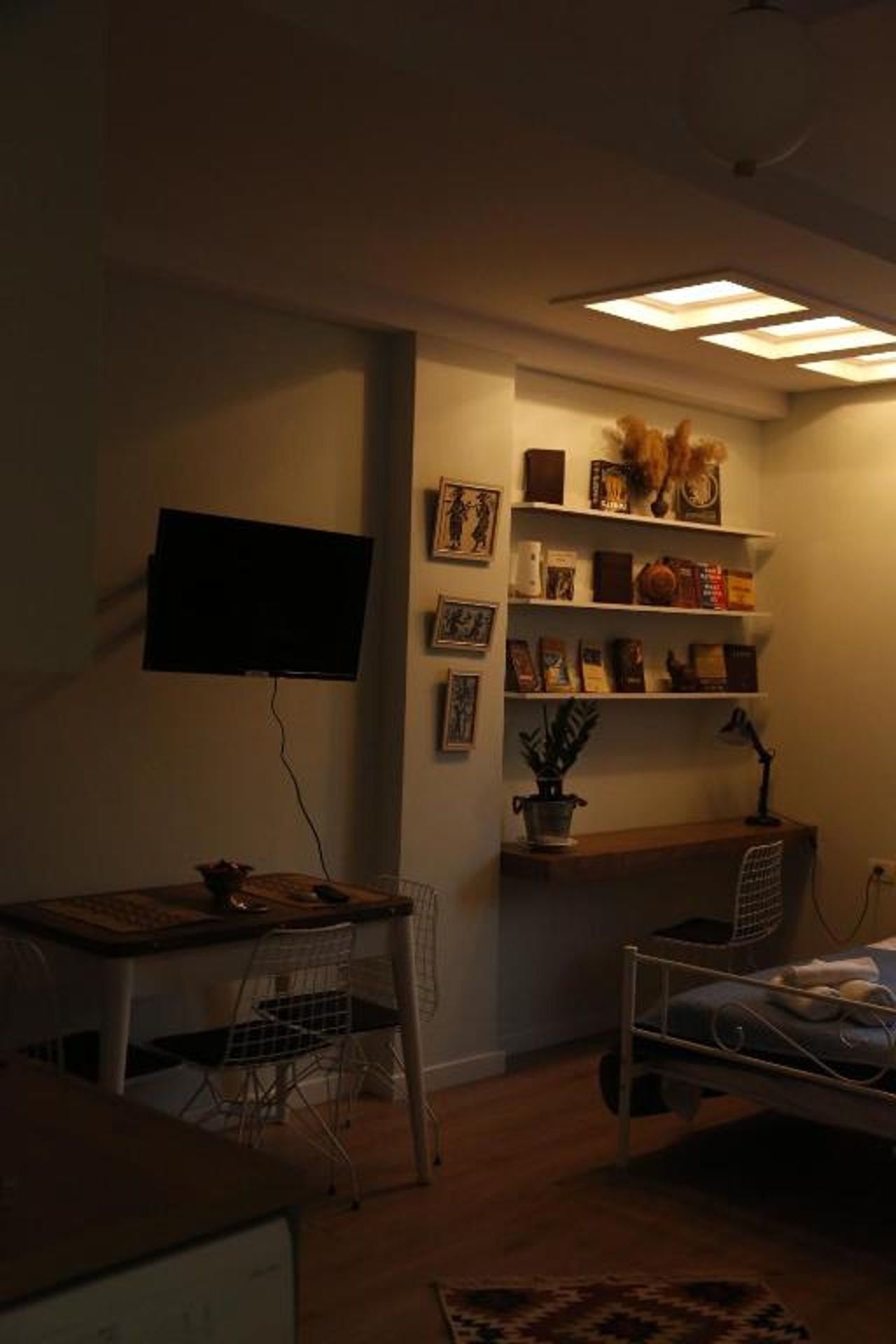Illyrian studio apartment 2