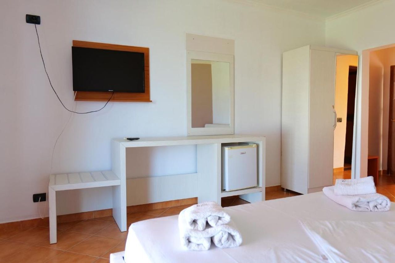 Edva Resort