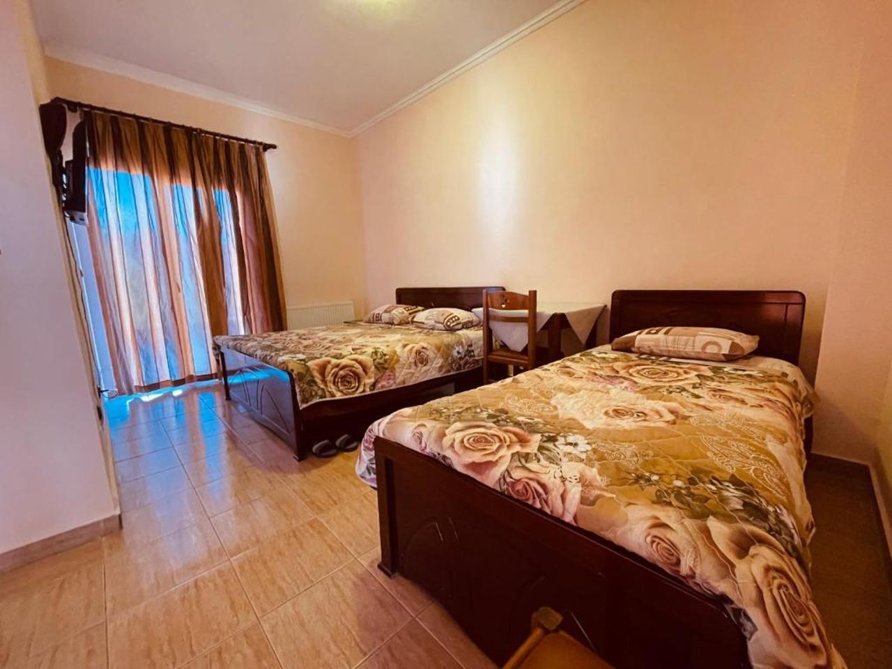 Hotel Paradise