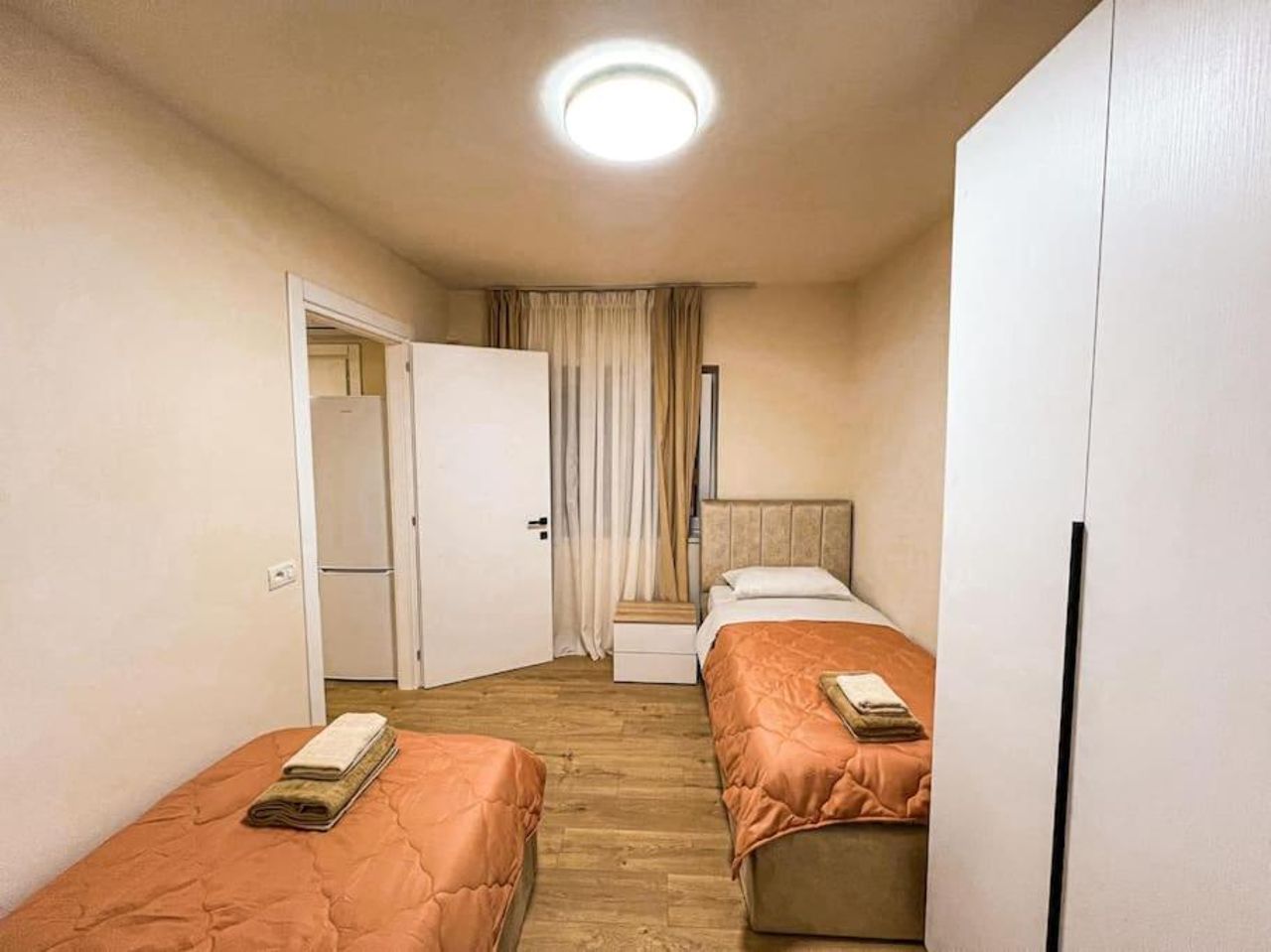 Cozy City Centre Rest 2BR