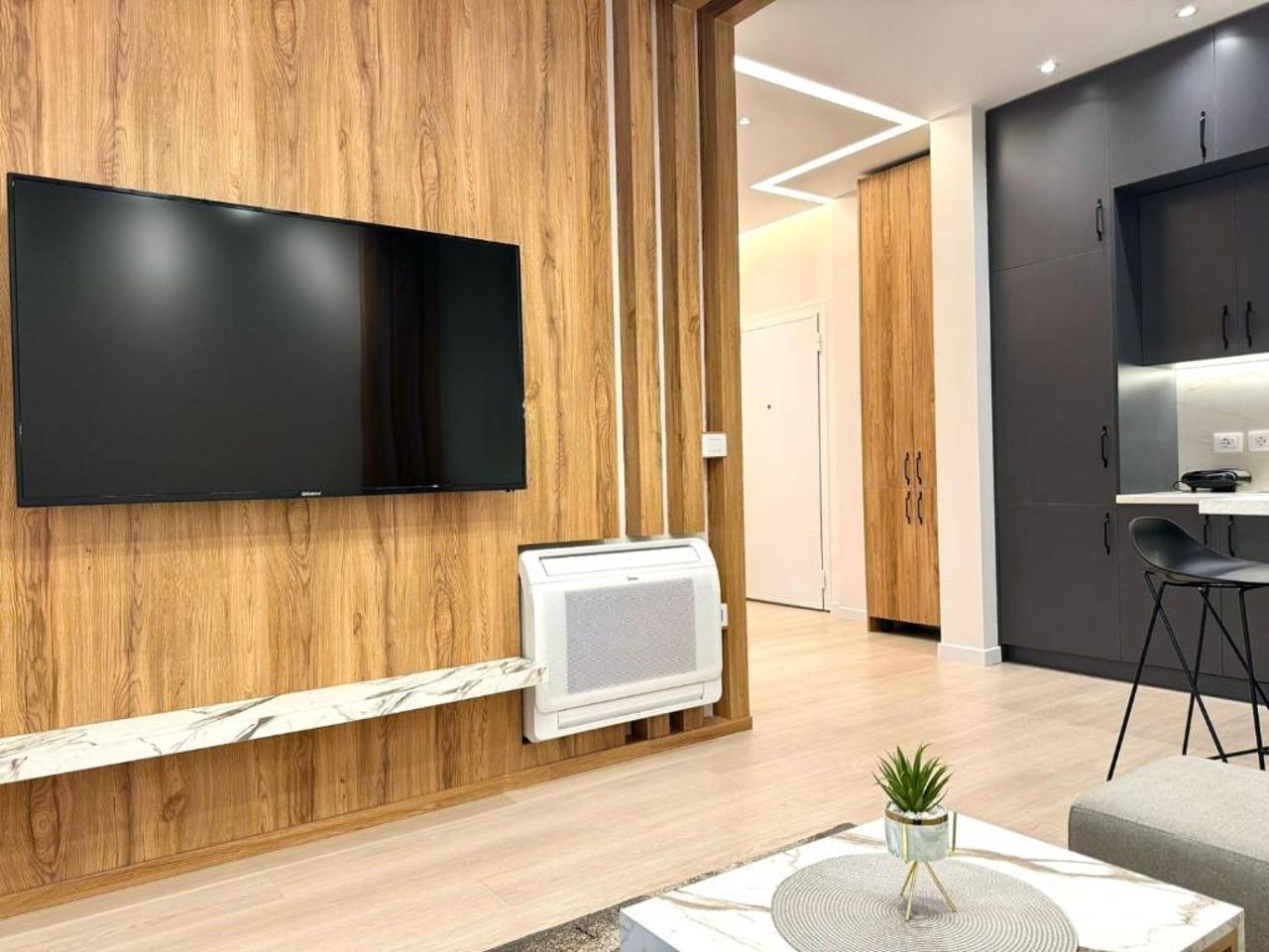 Eka Luxury City Center Apartments