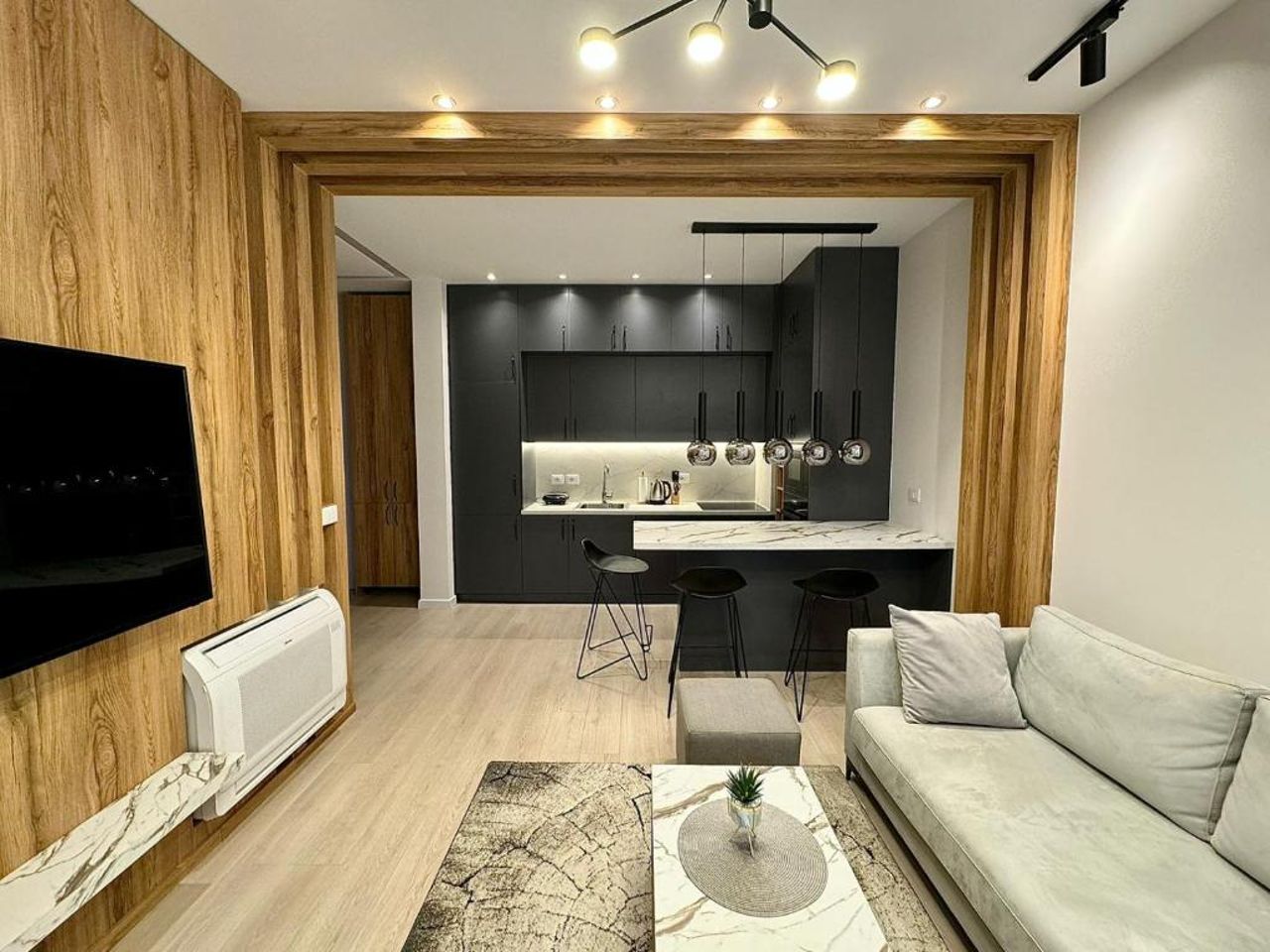 Eka Luxury City Center Apartments