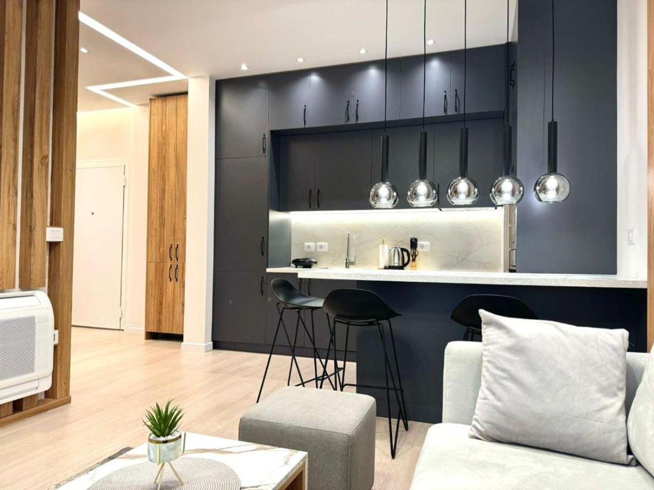 Eka Luxury City Center Apartments