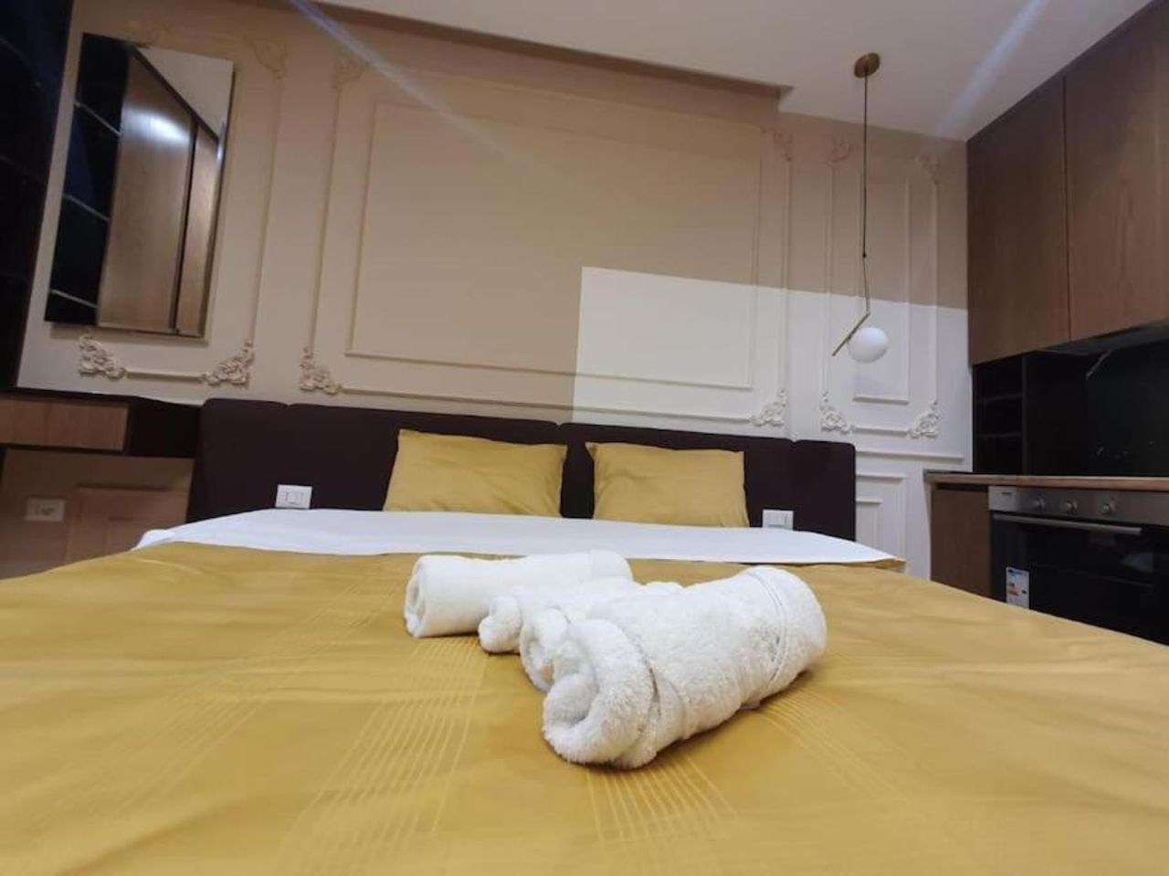 Square 21 Apartment 1