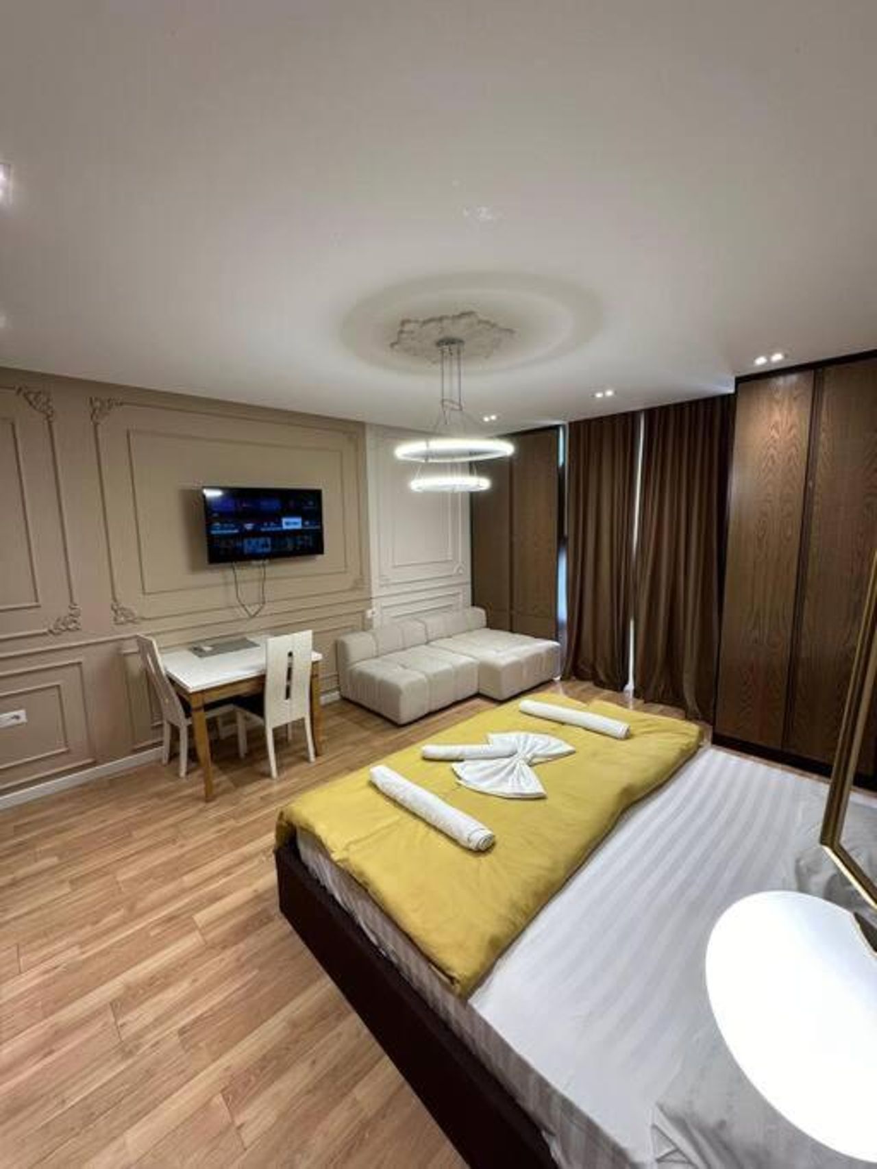Square 21 Apartment 3