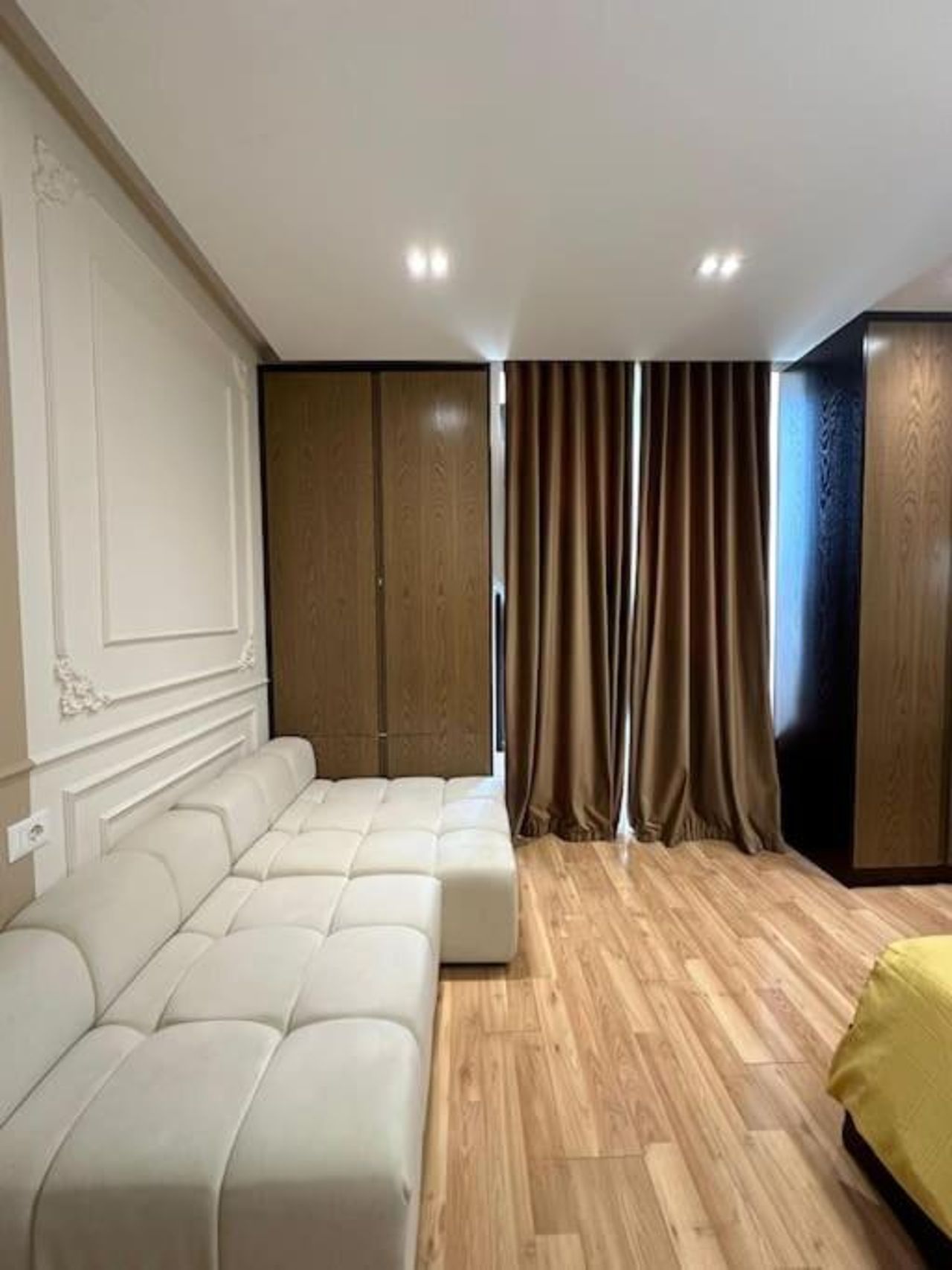 Square 21 Apartment 3