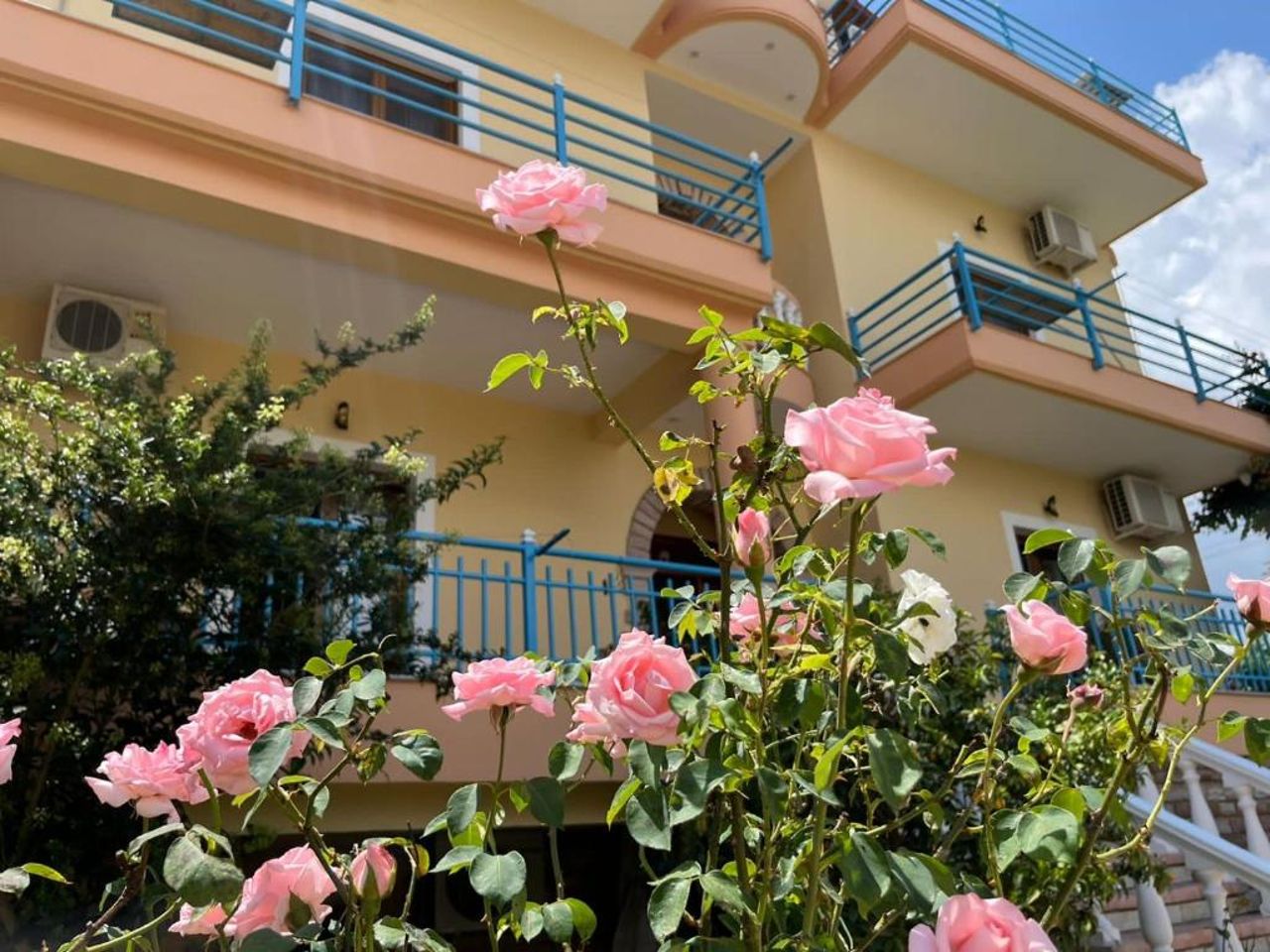 Vila Laura