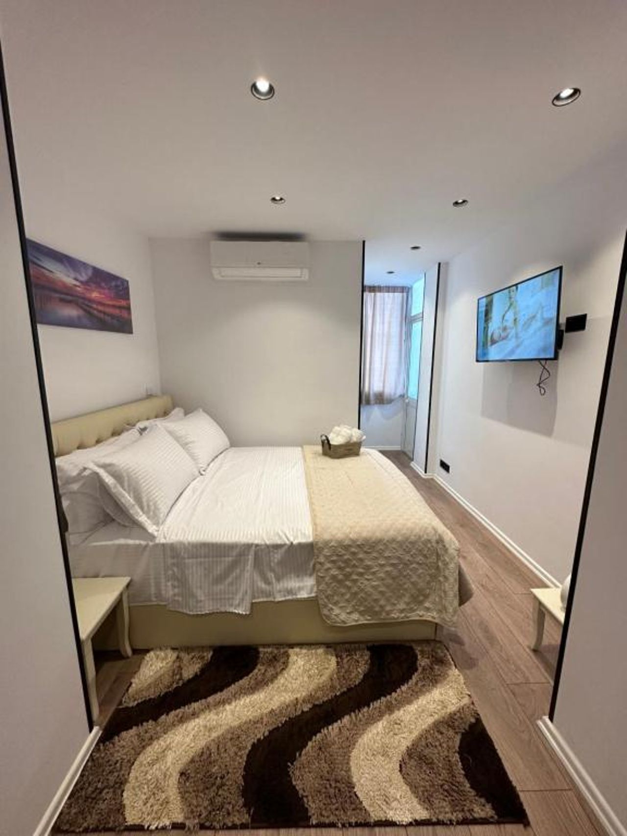 Heart of tirana apartment