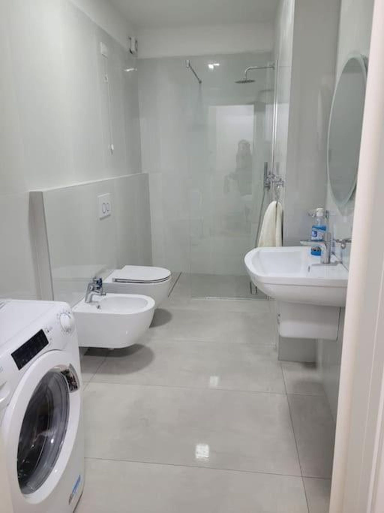 Sui' Apartment
