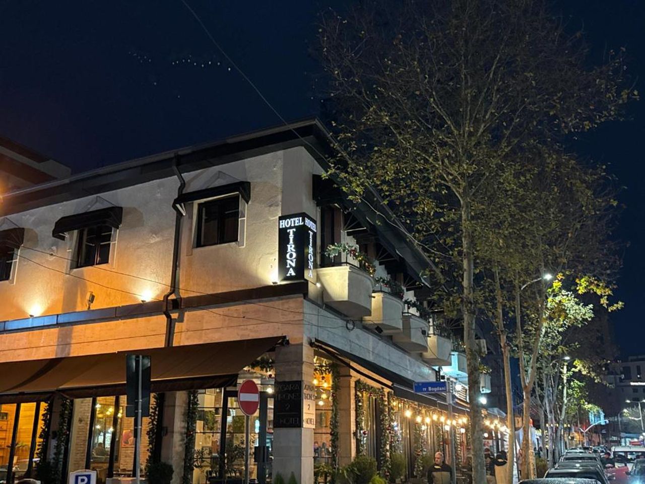 Hotel Tirona