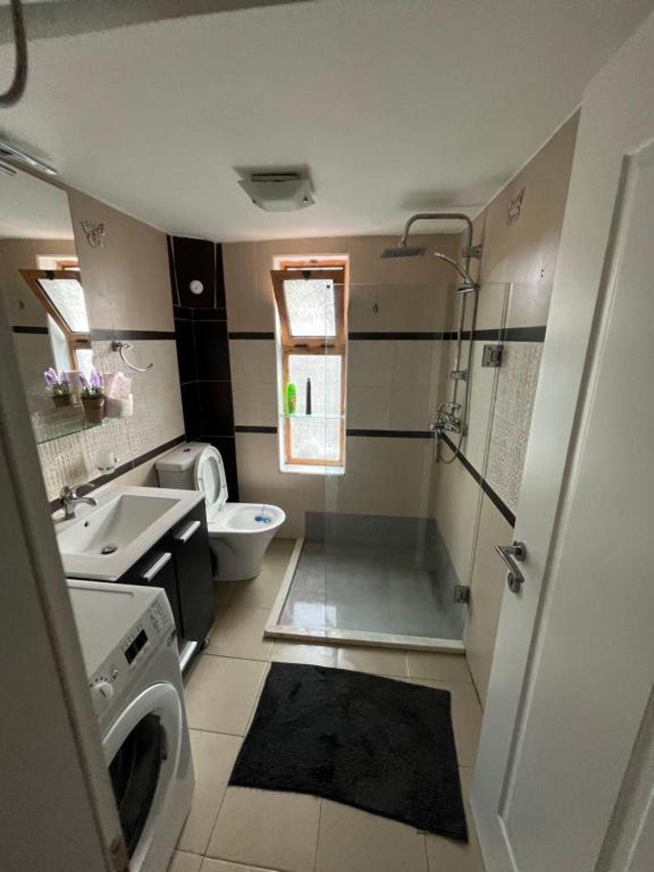 Cozy Apartment at Tirana's Center