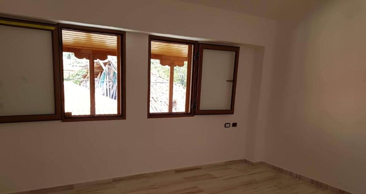 Villa lake ohrid