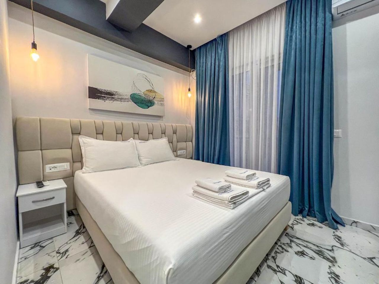 Rumani Island Hotel