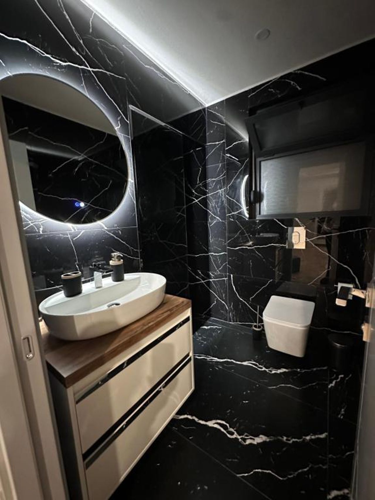 Room Studio Deluxe (Priam App)