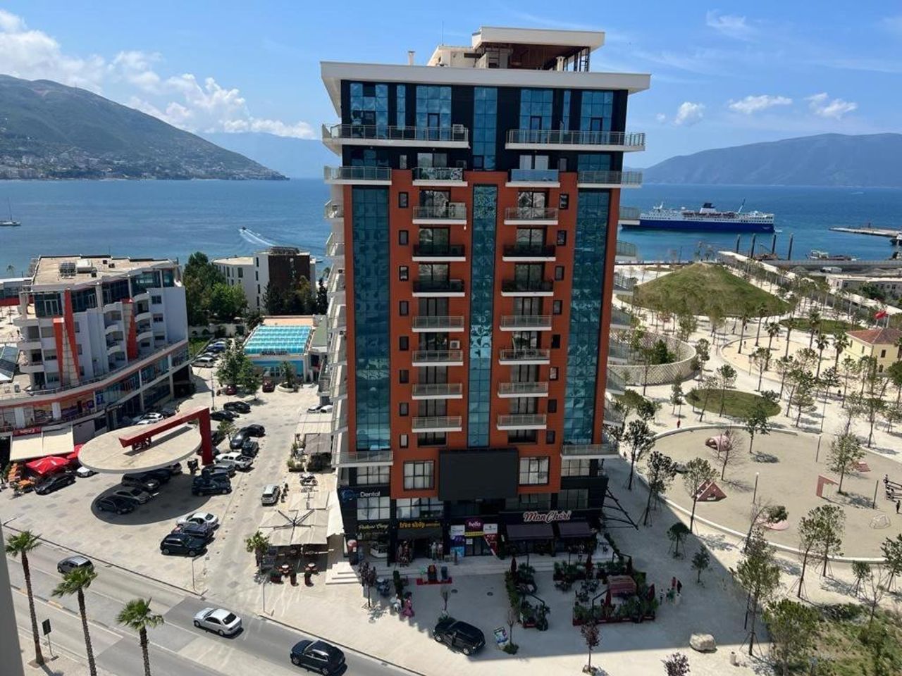 Lungo Mare the city center apartment in Vlore 38