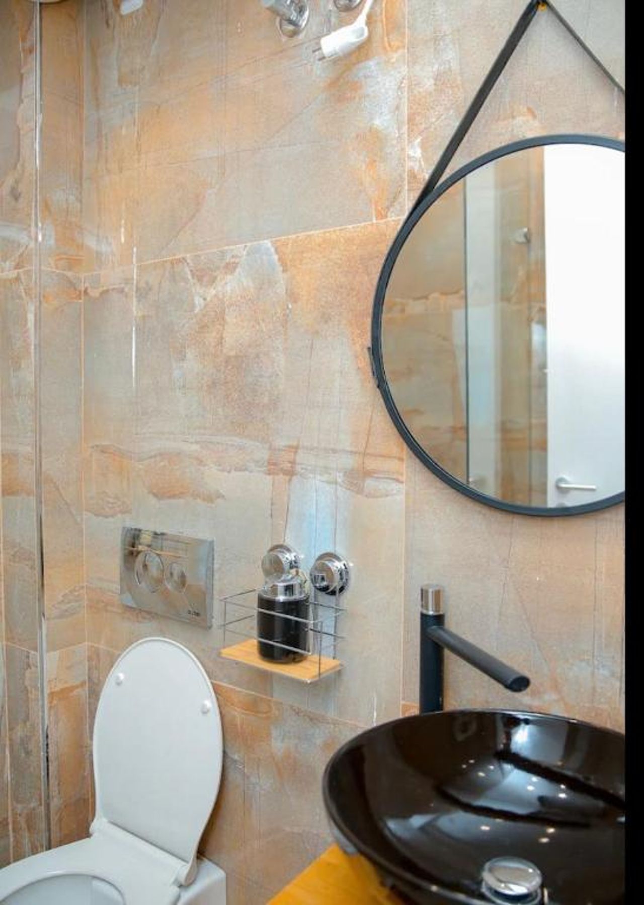Heart of tirana apartment