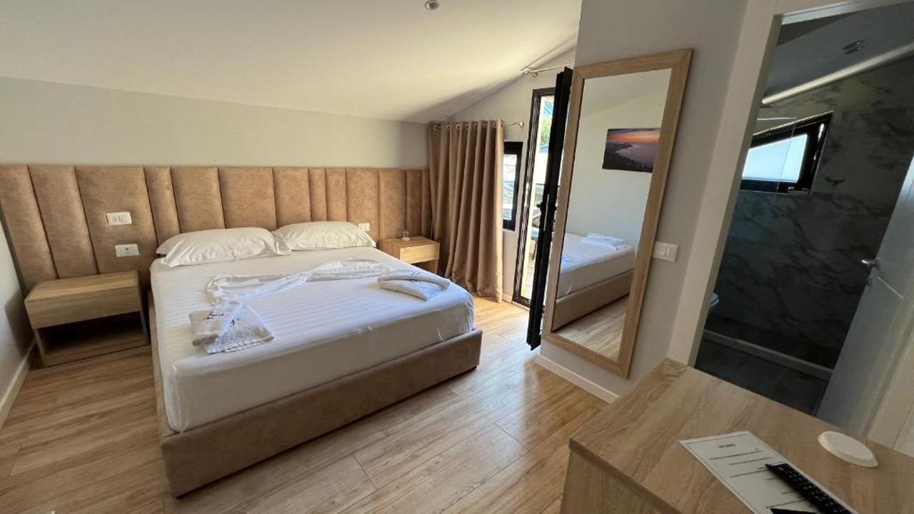 Hotel Tramonto Vlore