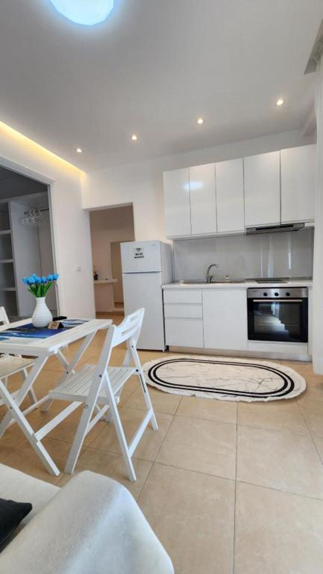 Seasons Apartment's
