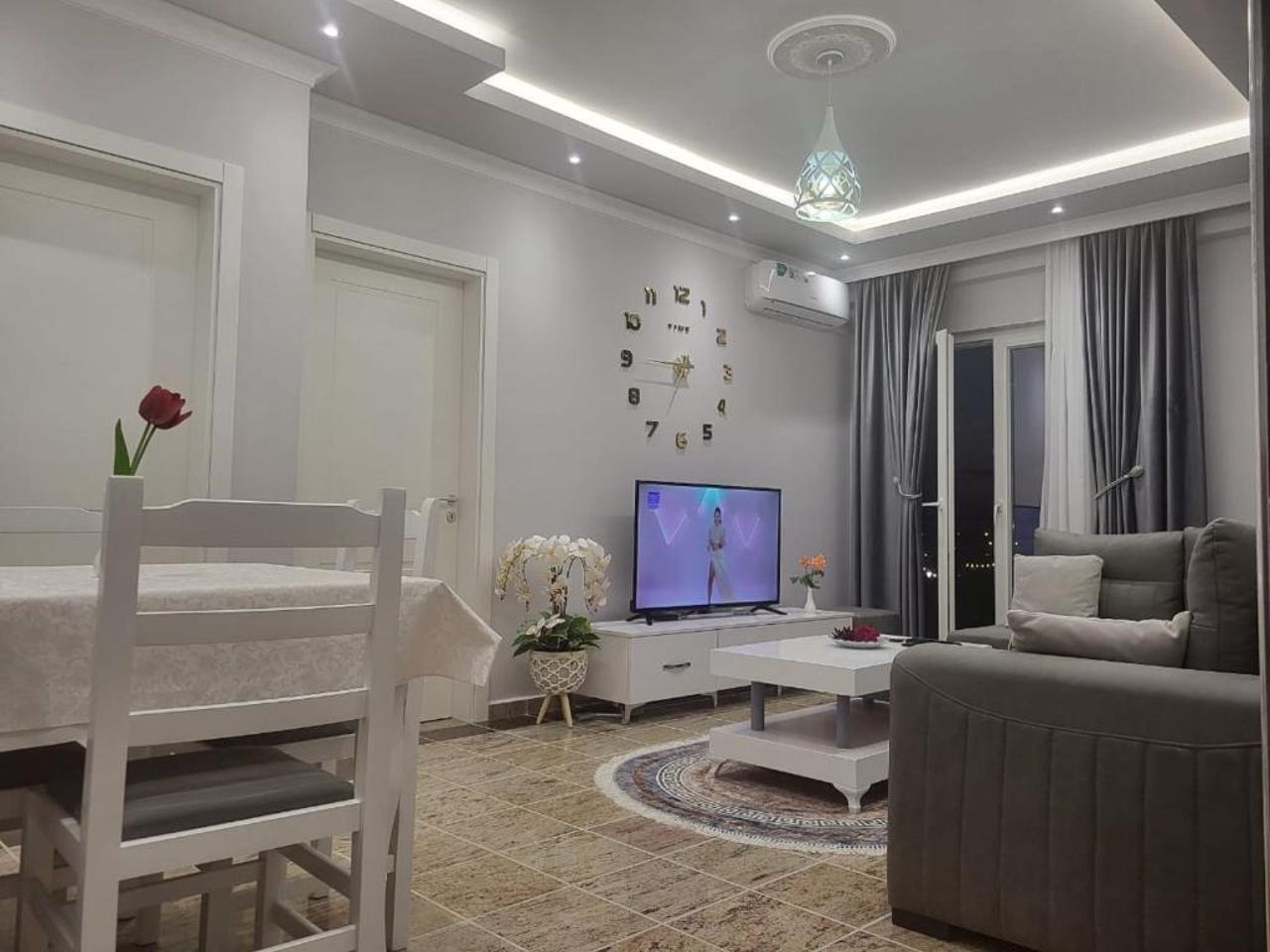 Apartments Fishta Q5/24