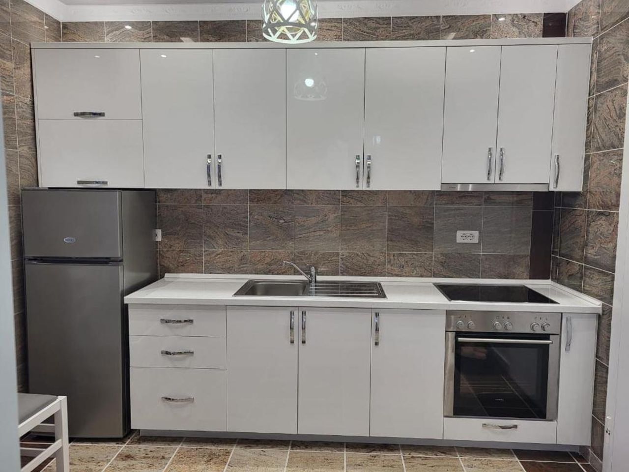 Apartments Fishta Q5/24