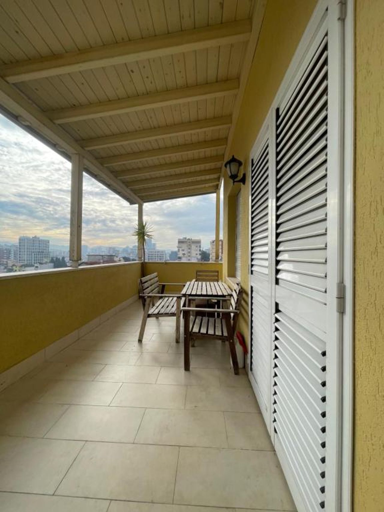 Sam's Apartment - Tirana