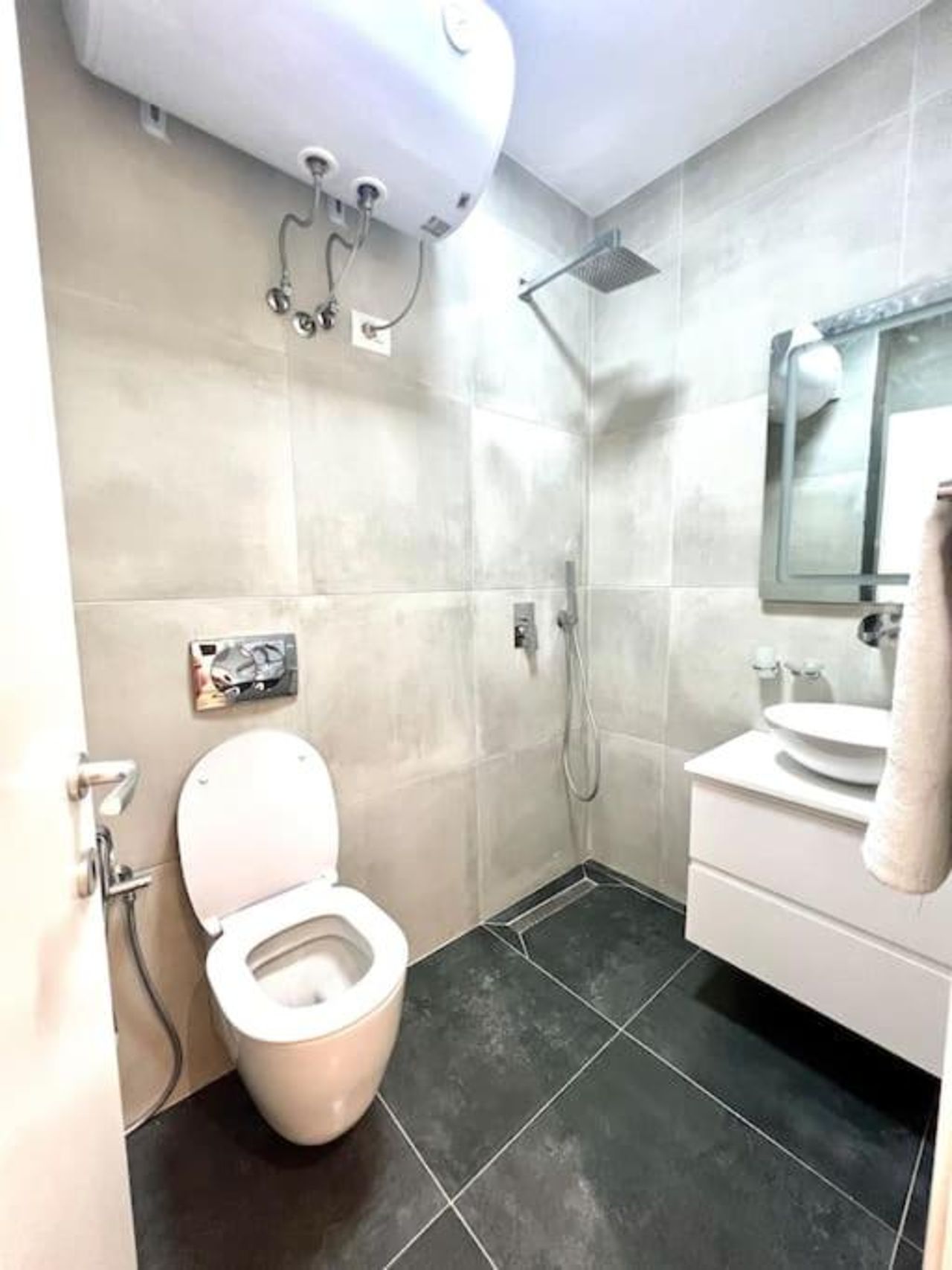 White Melody Apartment