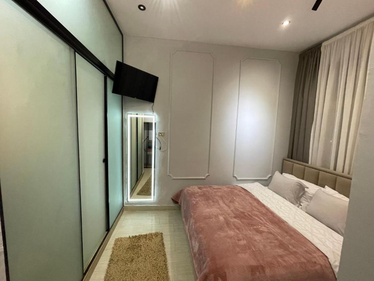 Blloku Tirana Studio
