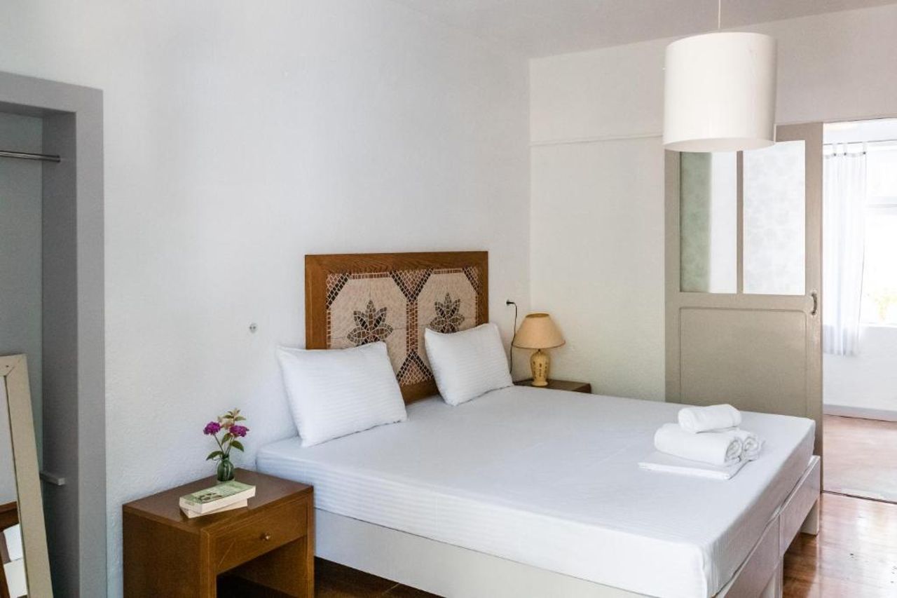 Himara Hostel