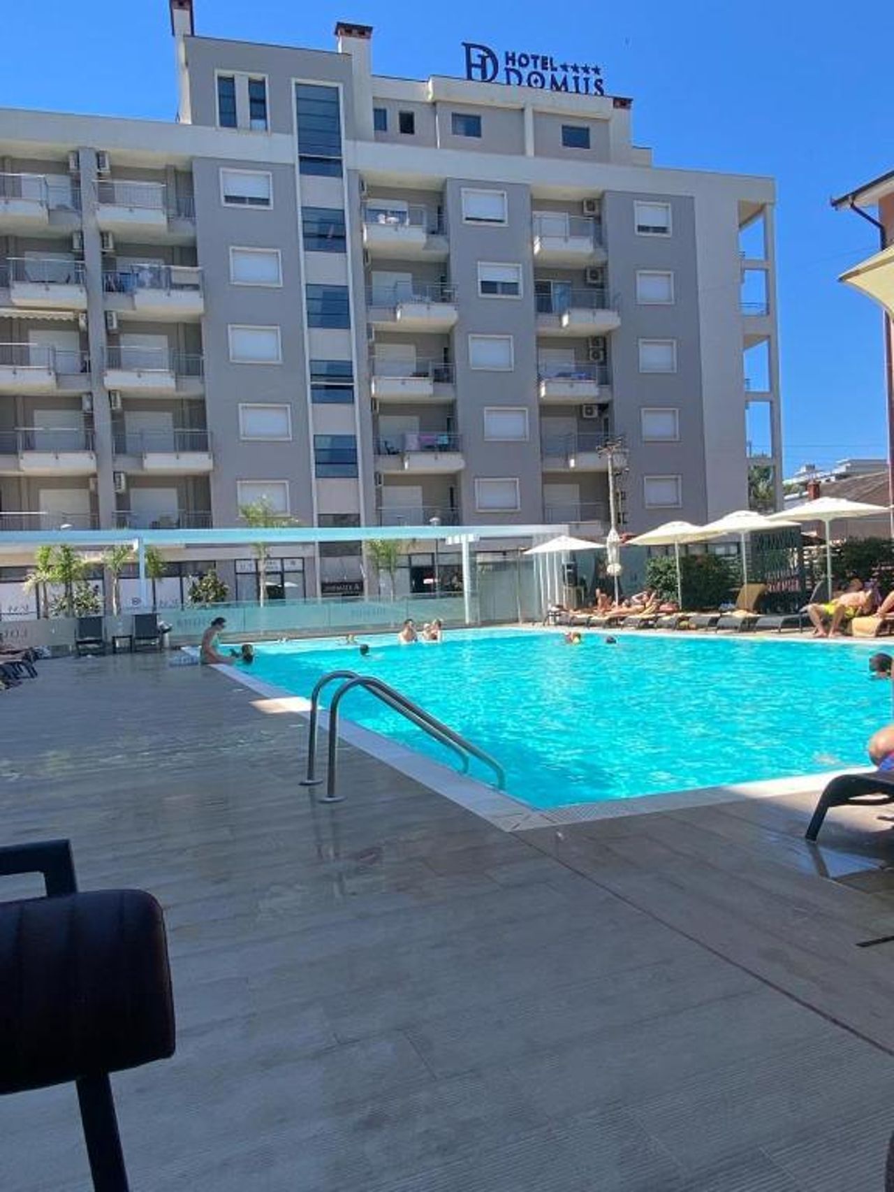 Domus Hotel & Apartments