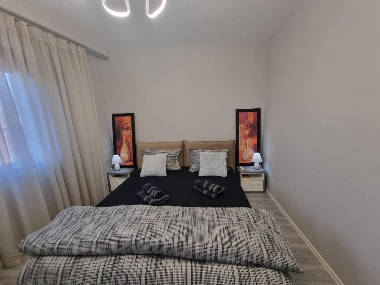 Allure Violin Apartment